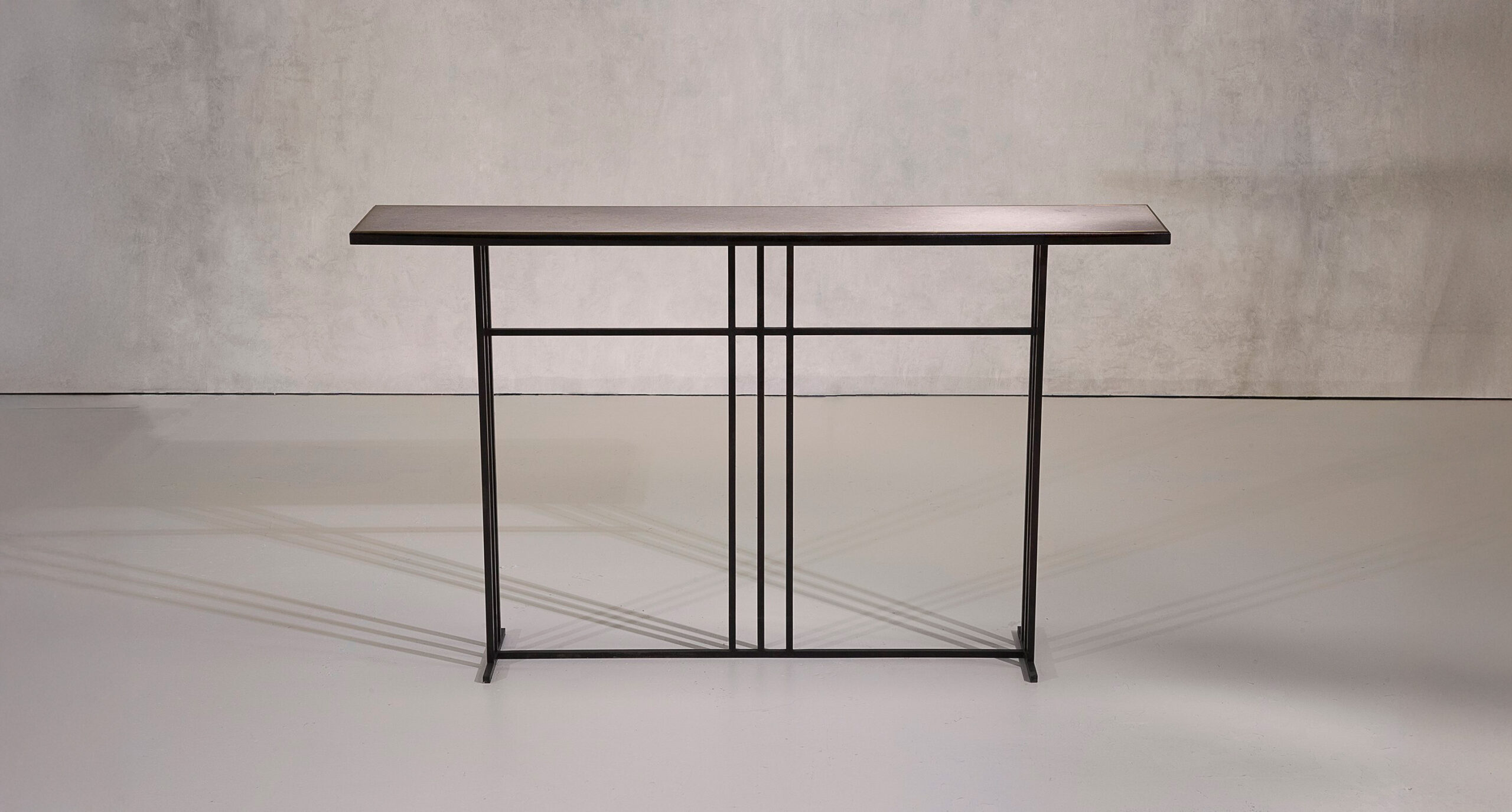 NOVOCASTRIAN Brass Marble Nico Console Table